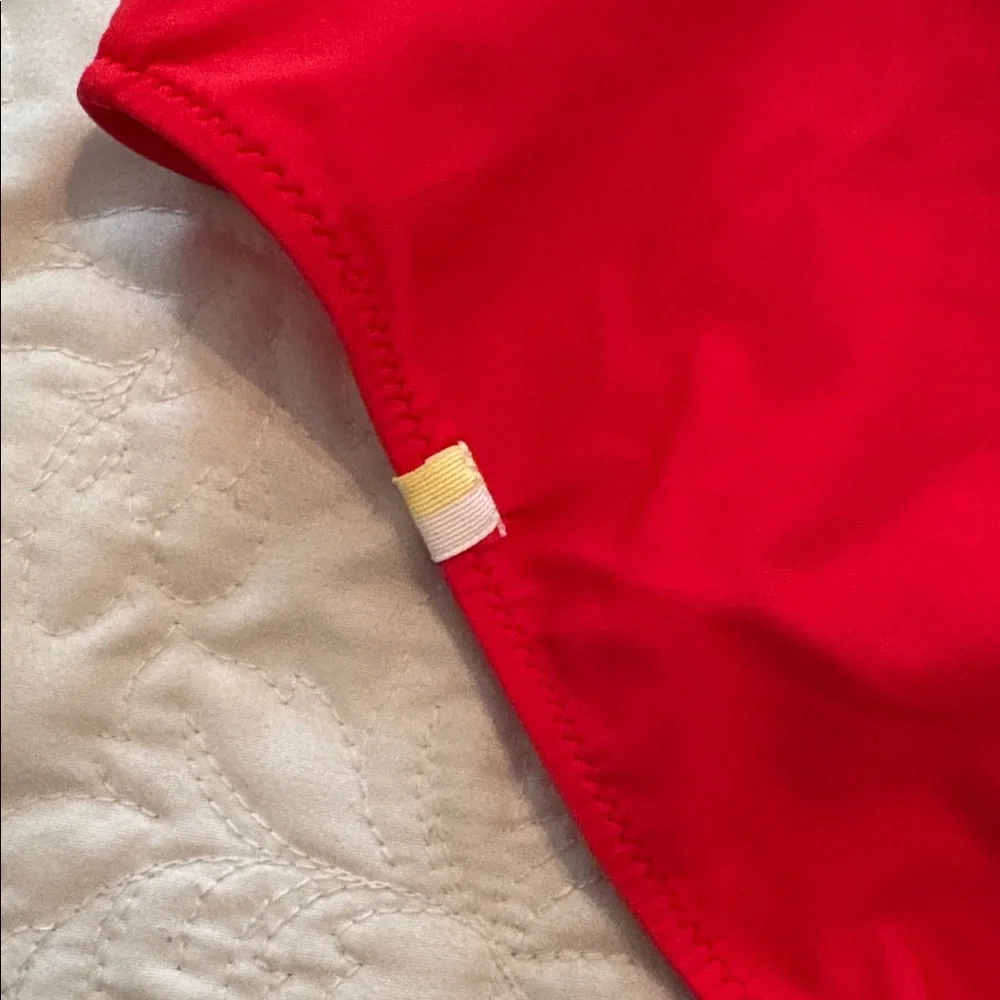 Summersalt sidestroke. Size 10. - Picture 4 of 5